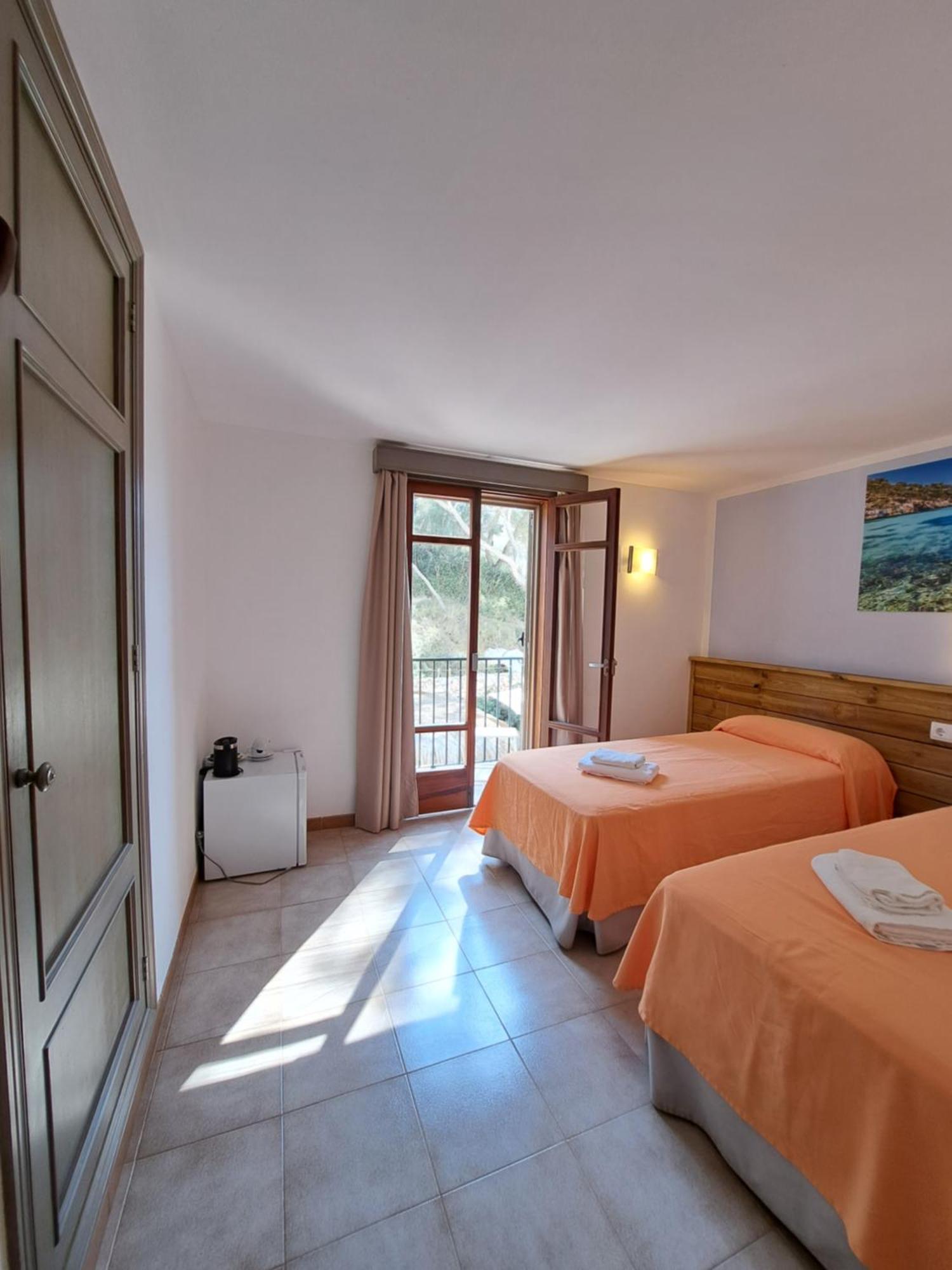 סנטני Hostal Playa מראה חיצוני תמונה